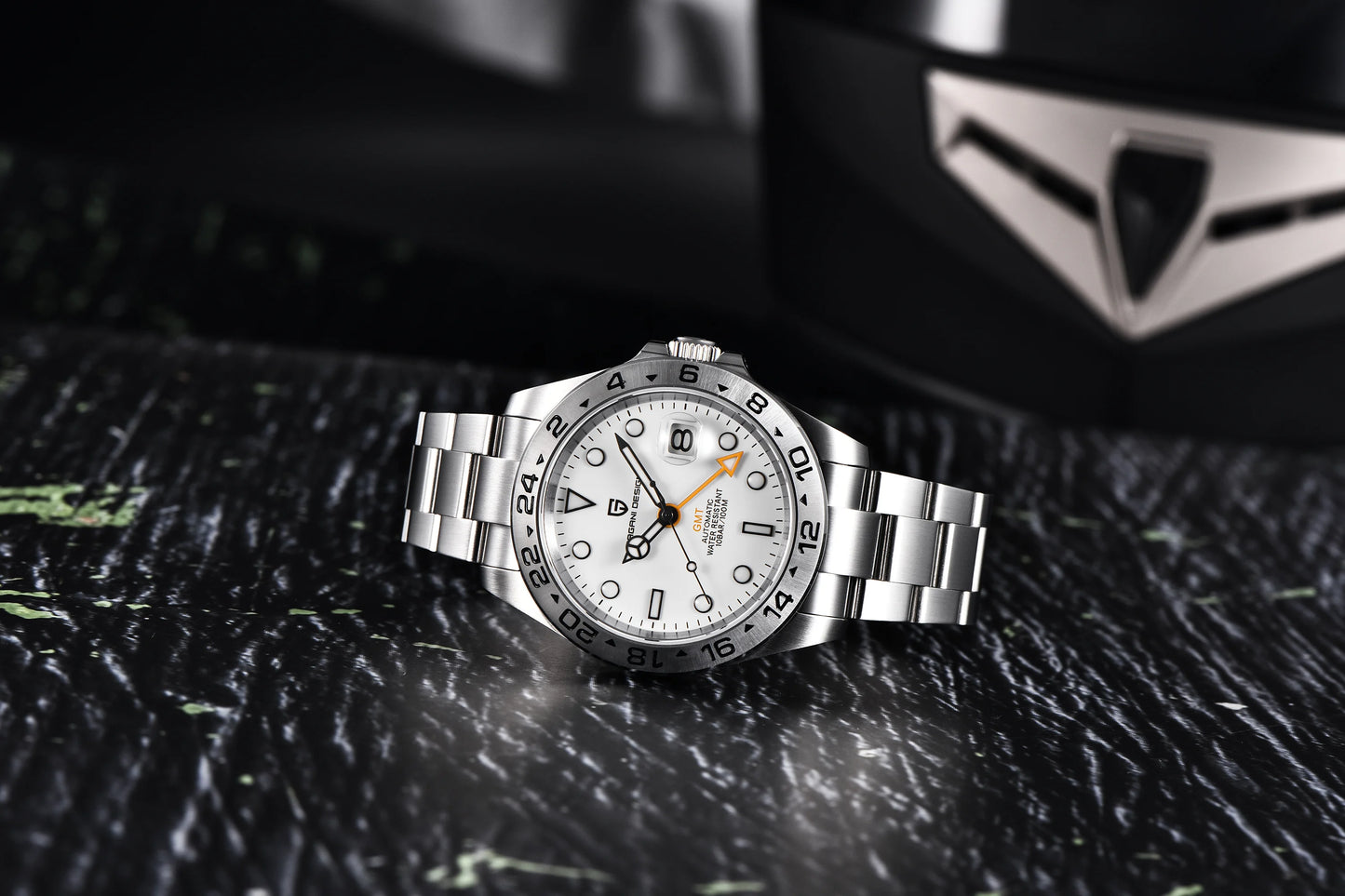 2024 GMT Horizon — White Dial & Silver Stainless Steel